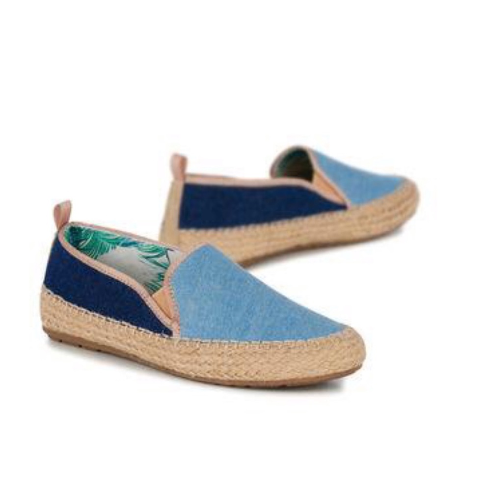 Emu Australia Gum Canvas Shoe Slip On size 7